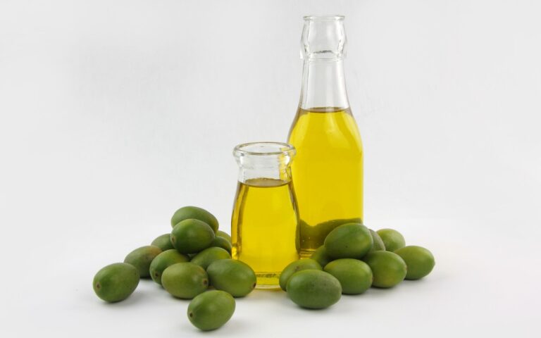 Read more about the article Spanish and Italian Authorities Expose Deceptive Practices in Olive Oil Industry